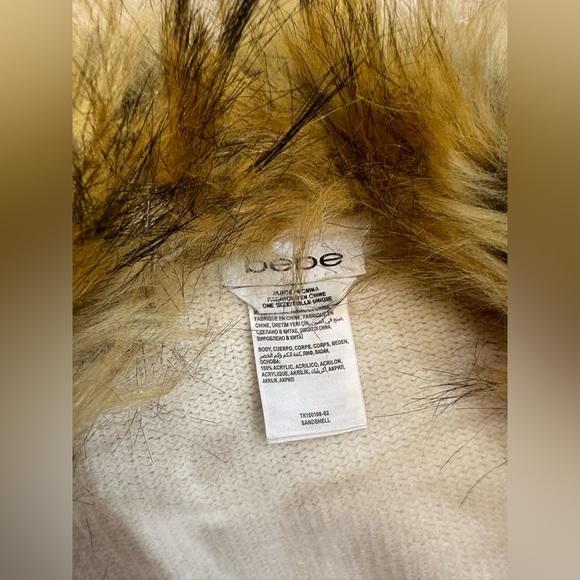 Bebe faux fur shawl sweater open front jacket - Picture 13 of 16